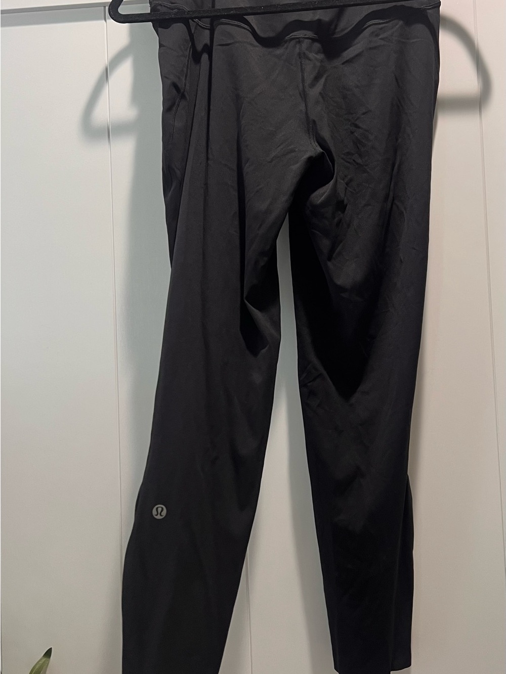 Lululemon Base Pace High-Rise Tight 25" in black ..size 10 - Picture 2 of 5